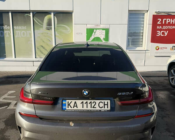 Серый БМВ 3 Серия, объемом двигателя 2 л и пробегом 46 тыс. км за 41500 $, фото 2 на Automoto.ua