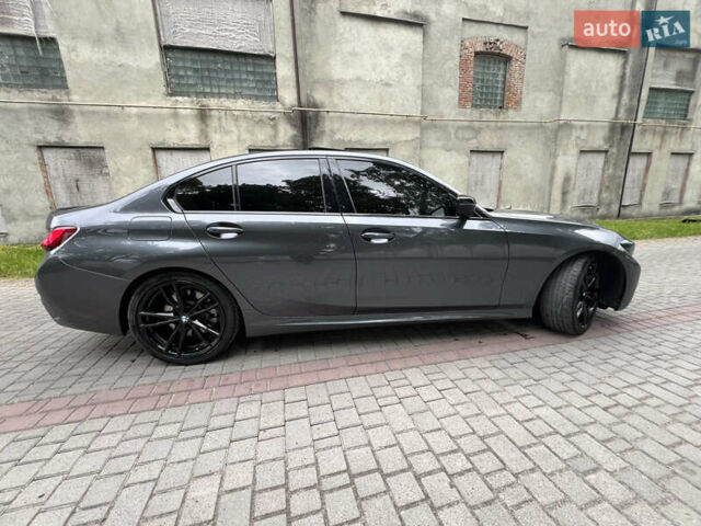 Серый БМВ 3 Серия, объемом двигателя 2 л и пробегом 129 тыс. км за 30888 $, фото 9 на Automoto.ua