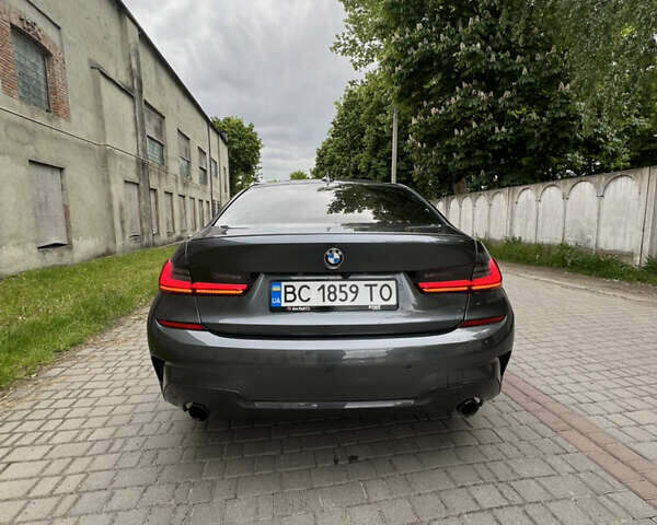 Серый БМВ 3 Серия, объемом двигателя 2 л и пробегом 135 тыс. км за 29090 $, фото 12 на Automoto.ua