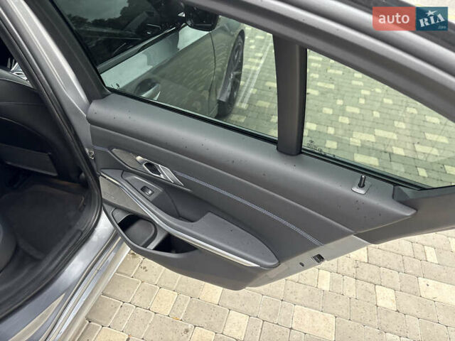 Серый БМВ 3 Серия, объемом двигателя 3 л и пробегом 19 тыс. км за 49999 $, фото 78 на Automoto.ua