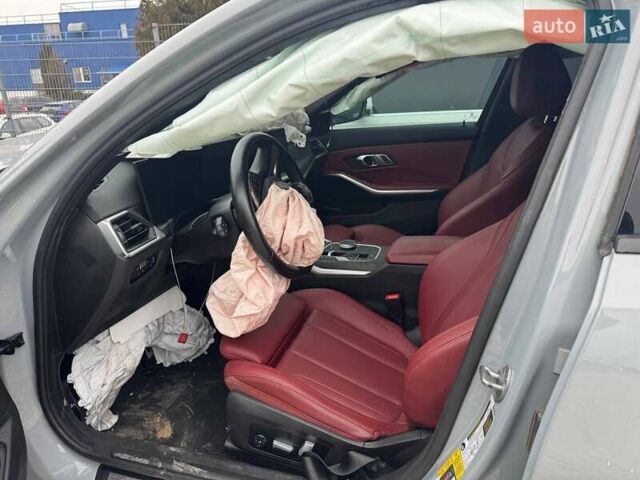 Серый БМВ 3 Серия, объемом двигателя 2 л и пробегом 41 тыс. км за 28000 $, фото 10 на Automoto.ua