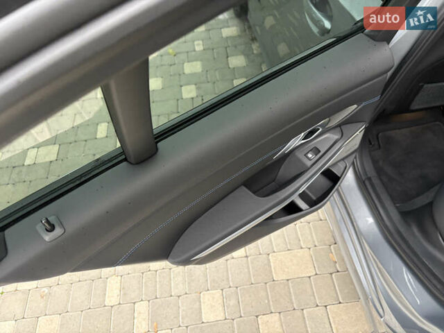 Серый БМВ 3 Серия, объемом двигателя 3 л и пробегом 19 тыс. км за 49999 $, фото 71 на Automoto.ua