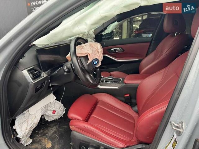 Серый БМВ 3 Серия, объемом двигателя 2 л и пробегом 41 тыс. км за 29900 $, фото 17 на Automoto.ua