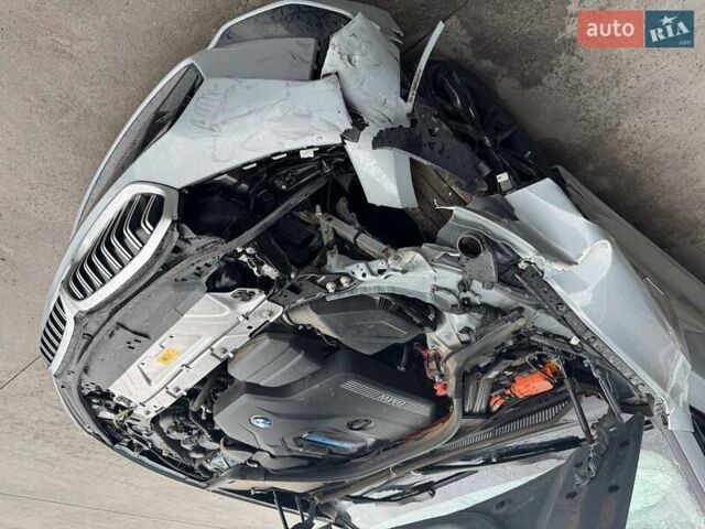 Серый БМВ 3 Серия, объемом двигателя 2 л и пробегом 41 тыс. км за 29900 $, фото 21 на Automoto.ua