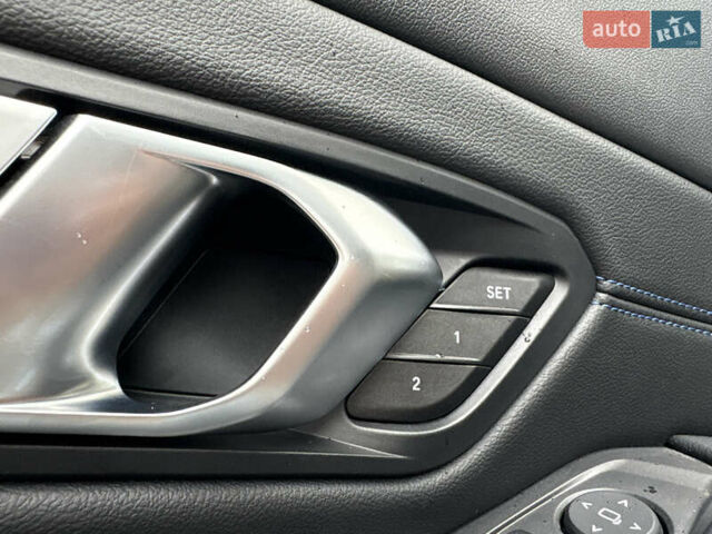 Серый БМВ 3 Серия, объемом двигателя 3 л и пробегом 19 тыс. км за 49999 $, фото 40 на Automoto.ua