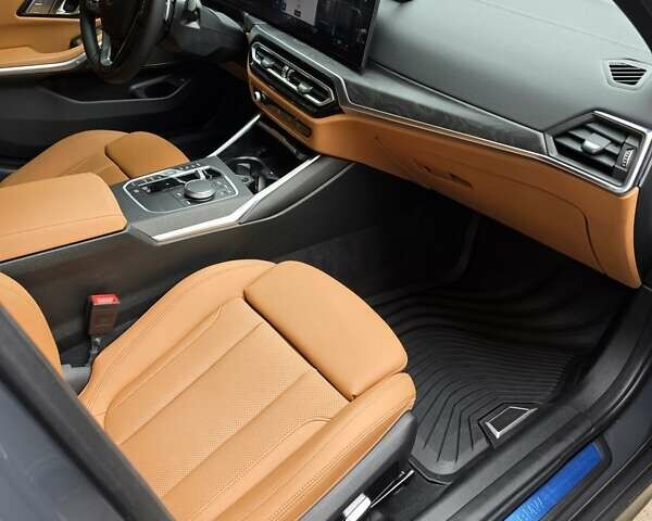 Сірий БМВ 3 Серія, об'ємом двигуна 2 л та пробігом 5 тис. км за 45500 $, фото 35 на Automoto.ua