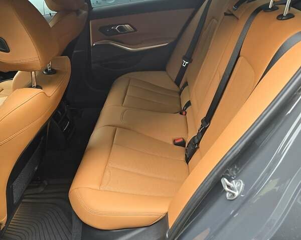 Сірий БМВ 3 Серія, об'ємом двигуна 2 л та пробігом 5 тис. км за 45500 $, фото 26 на Automoto.ua