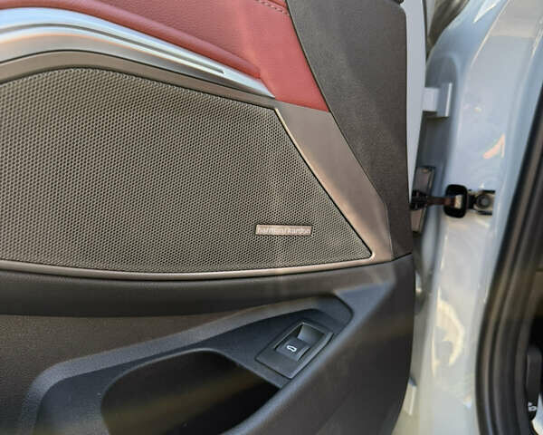 Сірий БМВ 3 Серія, об'ємом двигуна 2 л та пробігом 10 тис. км за 49200 $, фото 29 на Automoto.ua