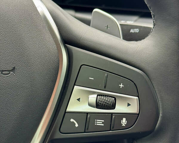 Серый БМВ 3 Серия, объемом двигателя 2 л и пробегом 15 тыс. км за 45000 $, фото 52 на Automoto.ua