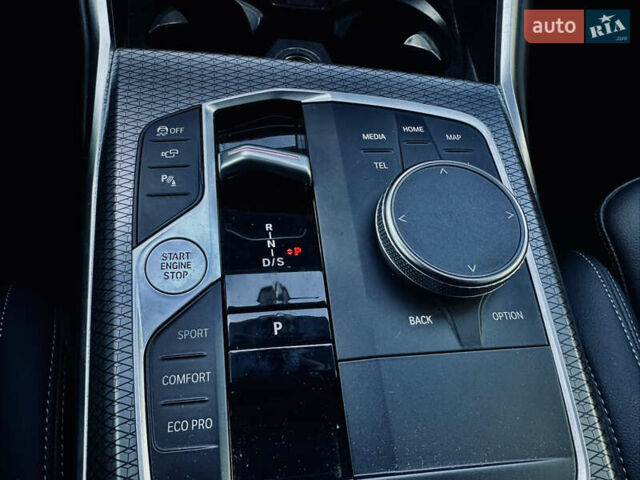 Серый БМВ 3 Серия, объемом двигателя 3 л и пробегом 37 тыс. км за 50800 $, фото 27 на Automoto.ua