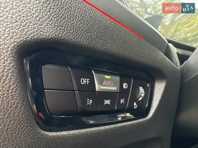 Серый БМВ 3 Серия, объемом двигателя 3 л и пробегом 19 тыс. км за 49999 $, фото 43 на Automoto.ua