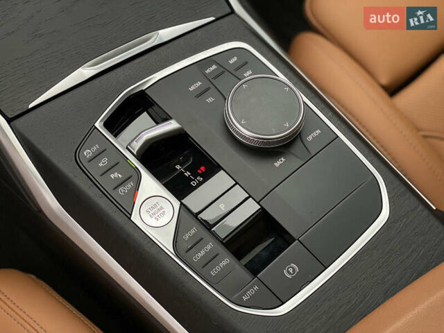 Серый БМВ 3 Серия, объемом двигателя 2 л и пробегом 5 тыс. км за 43800 $, фото 17 на Automoto.ua