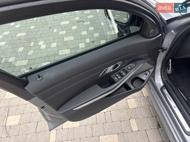 Серый БМВ 3 Серия, объемом двигателя 3 л и пробегом 19 тыс. км за 49999 $, фото 38 на Automoto.ua