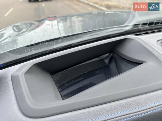 Серый БМВ 3 Серия, объемом двигателя 3 л и пробегом 19 тыс. км за 49999 $, фото 91 на Automoto.ua