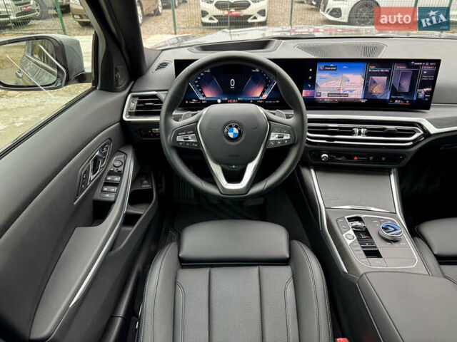 Серый БМВ 3 Серия, объемом двигателя 2 л и пробегом 15 тыс. км за 45000 $, фото 44 на Automoto.ua