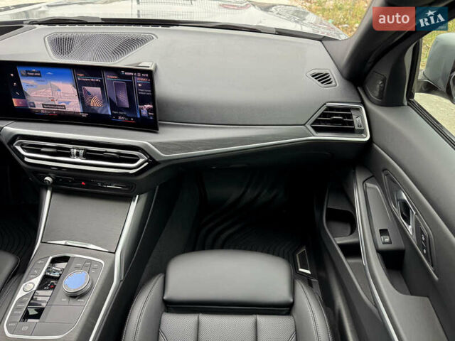 Серый БМВ 3 Серия, объемом двигателя 2 л и пробегом 15 тыс. км за 45000 $, фото 47 на Automoto.ua