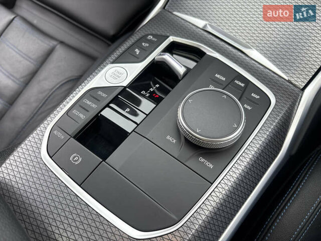 Серый БМВ 3 Серия, объемом двигателя 3 л и пробегом 19 тыс. км за 49999 $, фото 60 на Automoto.ua