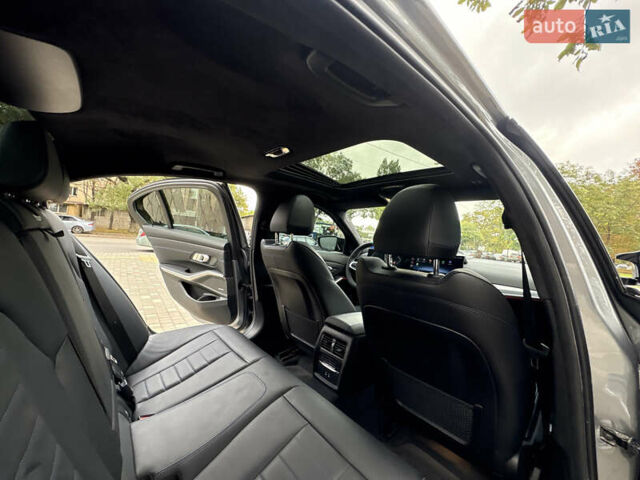 Серый БМВ 3 Серия, объемом двигателя 3 л и пробегом 19 тыс. км за 49999 $, фото 82 на Automoto.ua