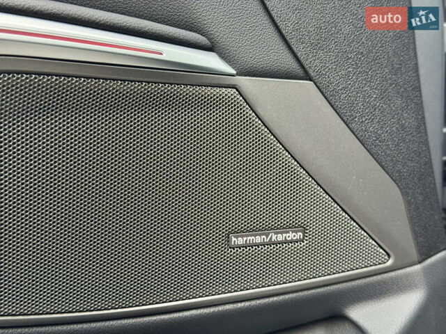 Серый БМВ 3 Серия, объемом двигателя 2 л и пробегом 15 тыс. км за 45000 $, фото 13 на Automoto.ua