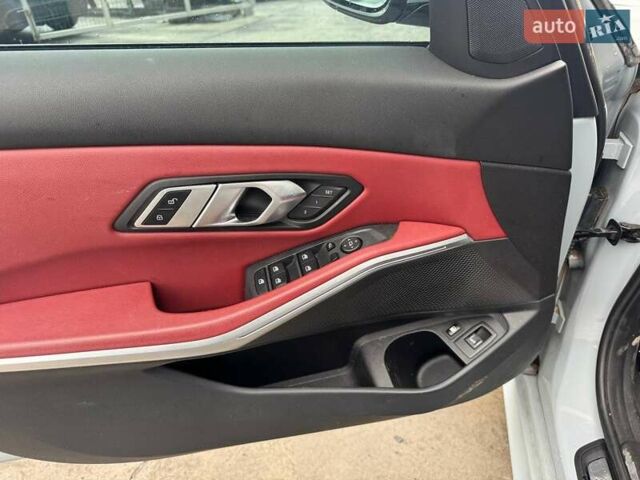 Серый БМВ 3 Серия, объемом двигателя 2 л и пробегом 41 тыс. км за 29900 $, фото 16 на Automoto.ua