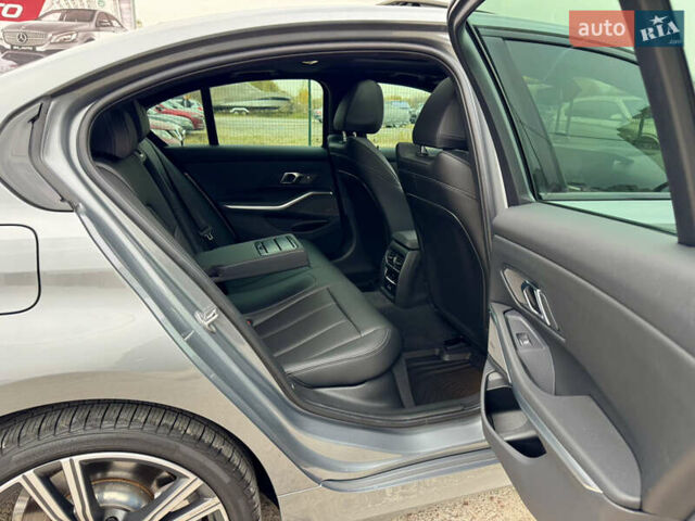 Серый БМВ 3 Серия, объемом двигателя 2 л и пробегом 15 тыс. км за 45000 $, фото 28 на Automoto.ua