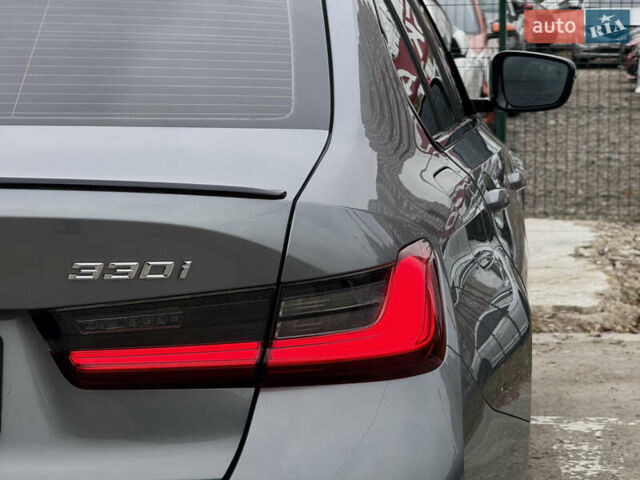 Серый БМВ 3 Серия, объемом двигателя 2 л и пробегом 15 тыс. км за 45000 $, фото 80 на Automoto.ua