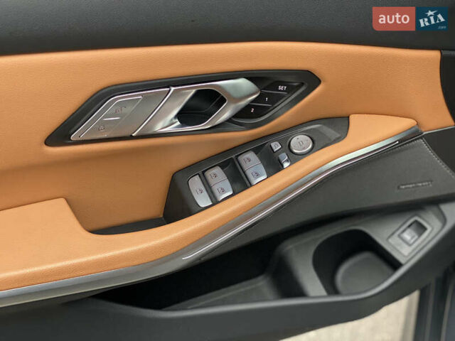 Серый БМВ 3 Серия, объемом двигателя 2 л и пробегом 5 тыс. км за 43800 $, фото 12 на Automoto.ua