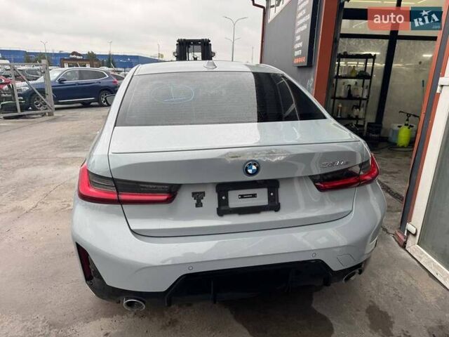 Серый БМВ 3 Серия, объемом двигателя 2 л и пробегом 41 тыс. км за 29900 $, фото 5 на Automoto.ua