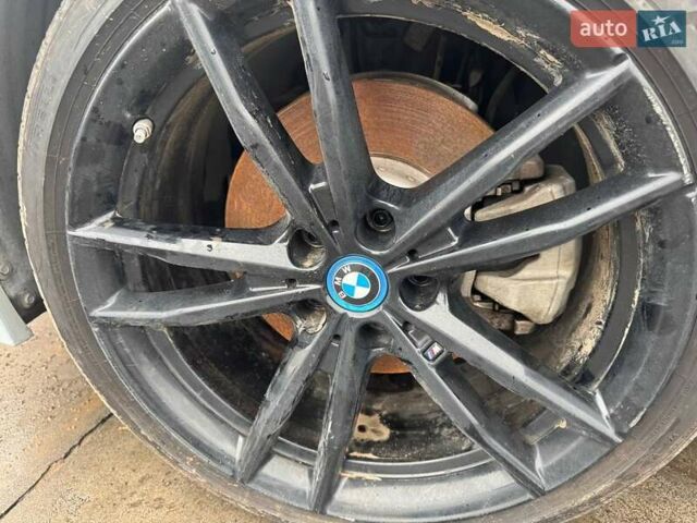 Серый БМВ 3 Серия, объемом двигателя 2 л и пробегом 41 тыс. км за 29900 $, фото 20 на Automoto.ua
