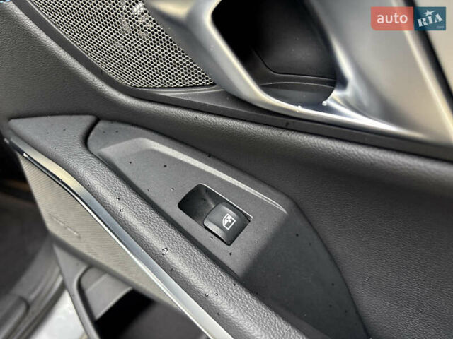 Серый БМВ 3 Серия, объемом двигателя 3 л и пробегом 19 тыс. км за 49999 $, фото 79 на Automoto.ua