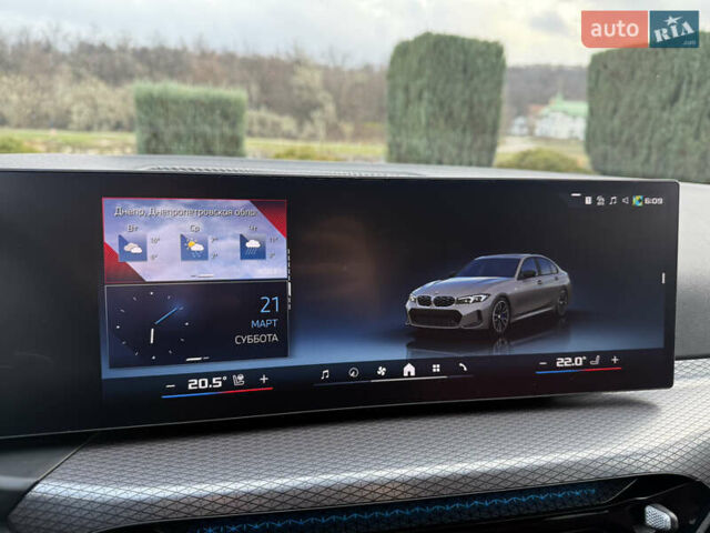Серый БМВ 3 Серия, объемом двигателя 3 л и пробегом 14 тыс. км за 64500 $, фото 28 на Automoto.ua