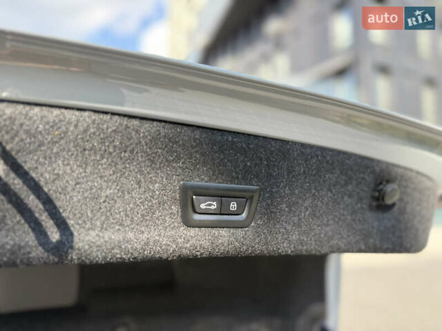 Серый БМВ 3 Серия, объемом двигателя 2 л и пробегом 8 тыс. км за 58000 $, фото 72 на Automoto.ua