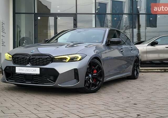 Серый БМВ 3 Серия, объемом двигателя 3 л и пробегом 19 тыс. км за 71990 $, фото 4 на Automoto.ua