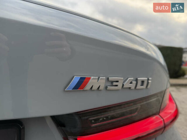 Серый БМВ 3 Серия, объемом двигателя 3 л и пробегом 14 тыс. км за 64500 $, фото 15 на Automoto.ua