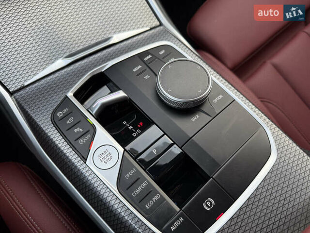 Серый БМВ 3 Серия, объемом двигателя 3 л и пробегом 14 тыс. км за 64500 $, фото 33 на Automoto.ua