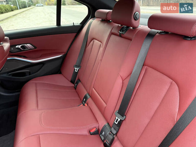 Серый БМВ 3 Серия, объемом двигателя 3 л и пробегом 14 тыс. км за 64500 $, фото 37 на Automoto.ua