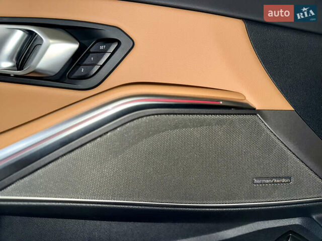 Сірий БМВ 3 Серія, об'ємом двигуна 3 л та пробігом 8 тис. км за 65000 $, фото 26 на Automoto.ua