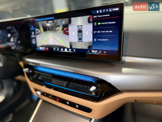 Сірий БМВ 3 Серія, об'ємом двигуна 3 л та пробігом 8 тис. км за 65000 $, фото 41 на Automoto.ua