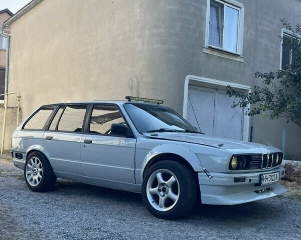 Серый БМВ 3 Серия, объемом двигателя 1.8 л и пробегом 420 тыс. км за 9500 $, фото 7 на Automoto.ua