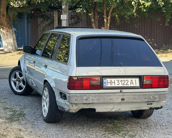 Серый БМВ 3 Серия, объемом двигателя 1.8 л и пробегом 420 тыс. км за 9500 $, фото 8 на Automoto.ua