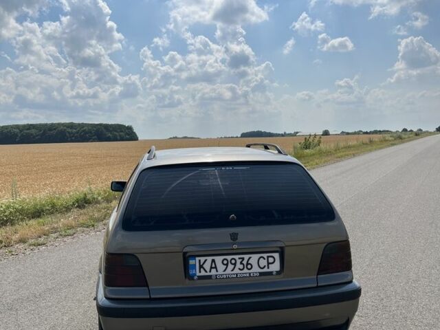 Серый БМВ 3 Серия, объемом двигателя 2.5 л и пробегом 365 тыс. км за 4000 $, фото 3 на Automoto.ua