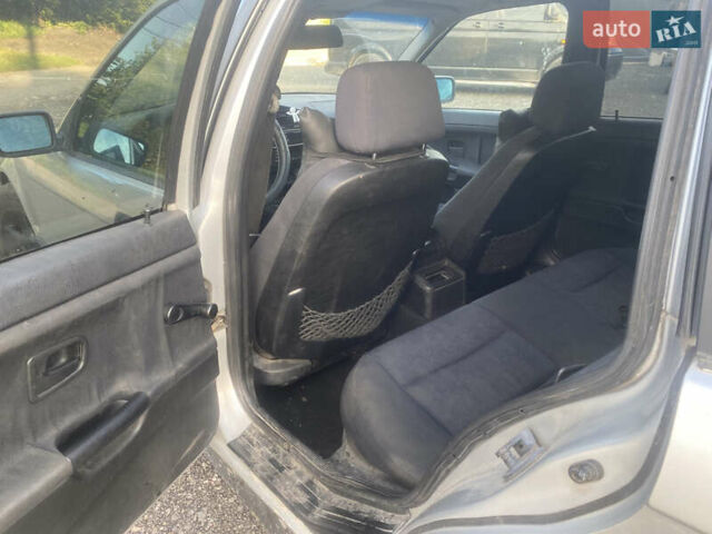 Сірий БМВ 3 Серія, об'ємом двигуна 1.6 л та пробігом 390 тис. км за 2100 $, фото 10 на Automoto.ua