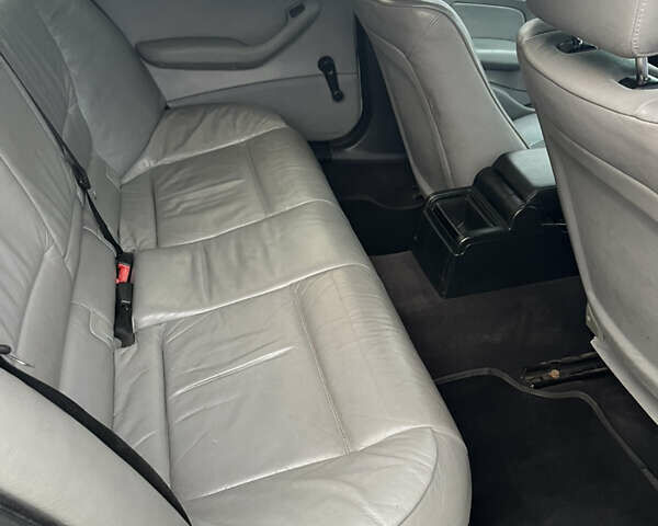 Серый БМВ 3 Серия, объемом двигателя 1.95 л и пробегом 370 тыс. км за 3950 $, фото 19 на Automoto.ua