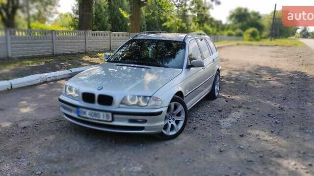 Серый БМВ 3 Серия, объемом двигателя 2.93 л и пробегом 400 тыс. км за 6500 $, фото 22 на Automoto.ua