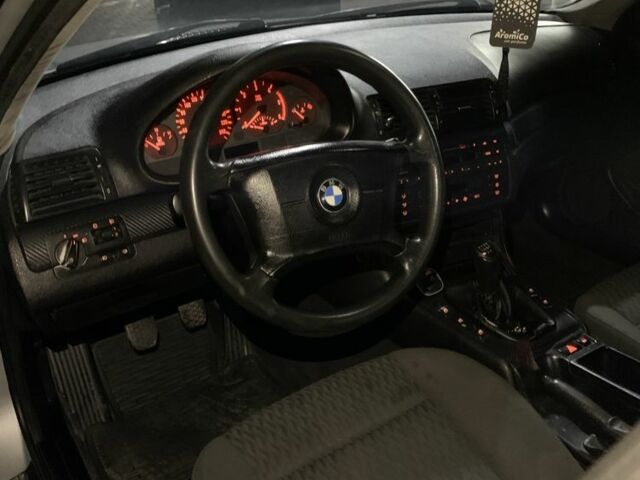 Серый БМВ 3 Серия, объемом двигателя 2 л и пробегом 280 тыс. км за 4499 $, фото 12 на Automoto.ua