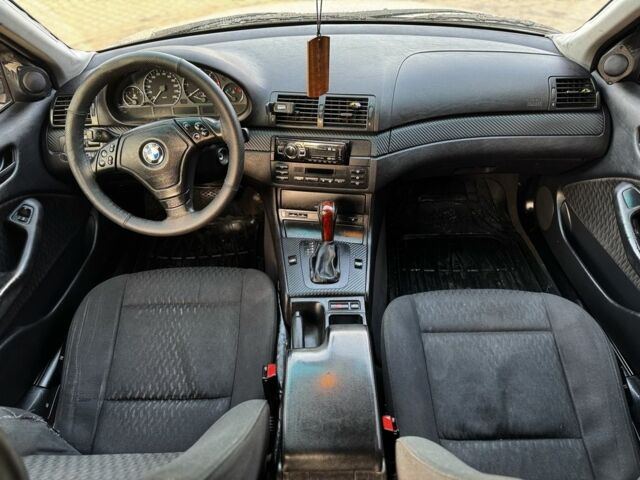 Серый БМВ 3 Серия, объемом двигателя 2 л и пробегом 412 тыс. км за 3699 $, фото 4 на Automoto.ua