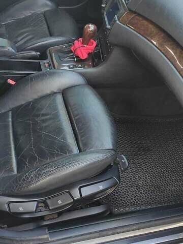 Серый БМВ 3 Серия, объемом двигателя 2.93 л и пробегом 400 тыс. км за 6500 $, фото 11 на Automoto.ua