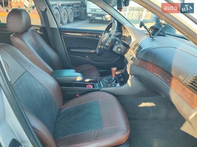 Серый БМВ 3 Серия, объемом двигателя 2 л и пробегом 440 тыс. км за 4600 $, фото 8 на Automoto.ua