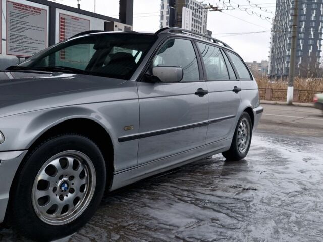 Серый БМВ 3 Серия, объемом двигателя 2 л и пробегом 375 тыс. км за 2178 $, фото 6 на Automoto.ua