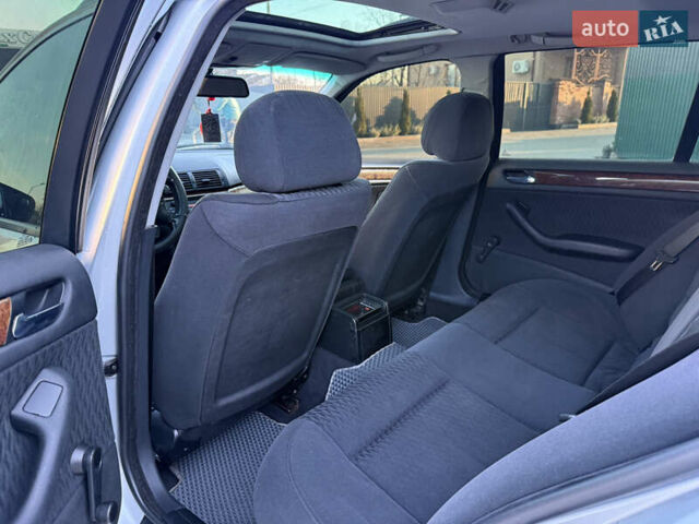 Серый БМВ 3 Серия, объемом двигателя 2 л и пробегом 400 тыс. км за 3650 $, фото 11 на Automoto.ua